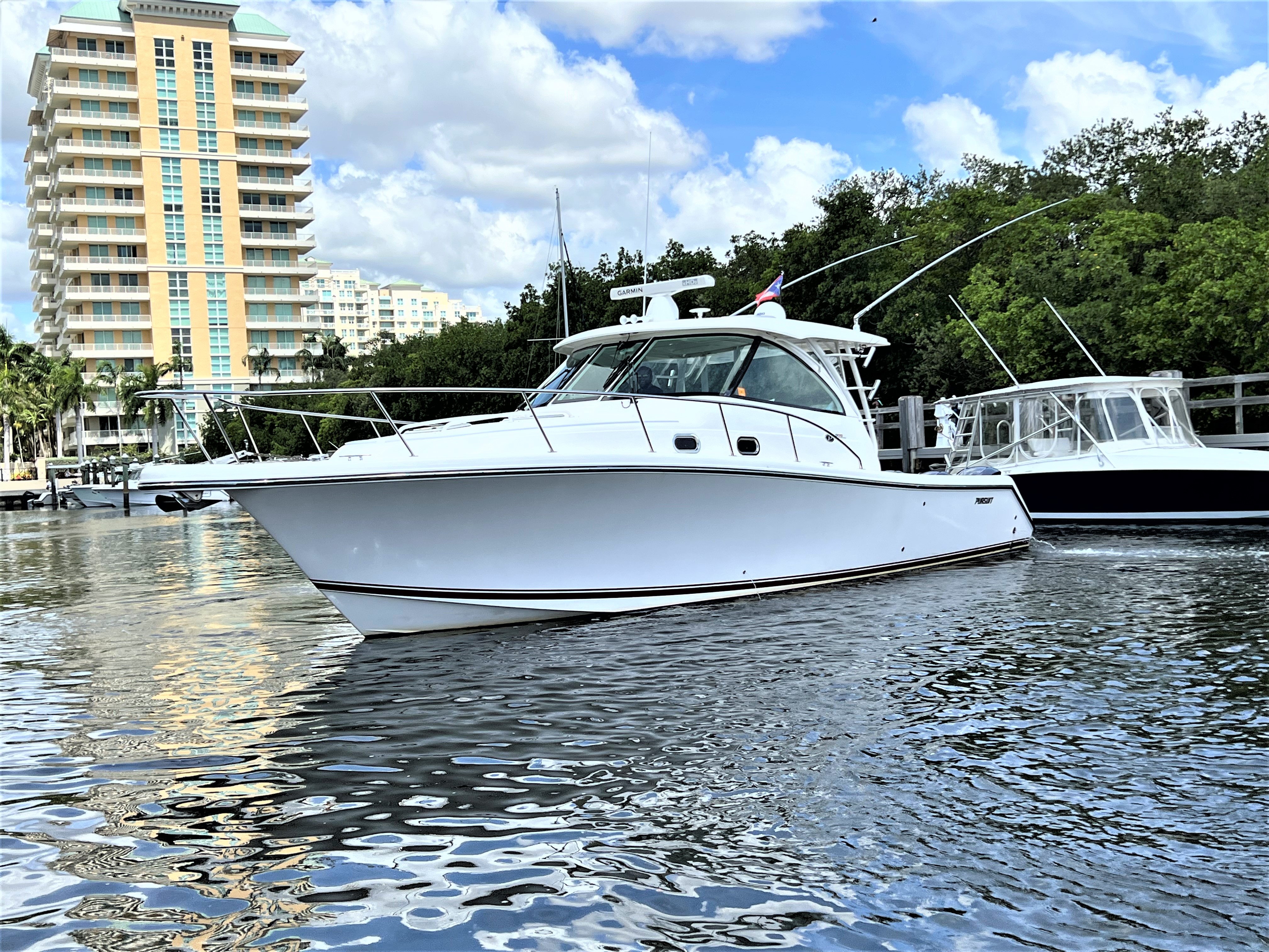 boat 385 price