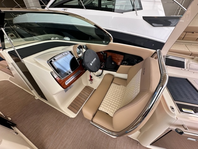2024 Chris-Craft Launch 31 Bowrider for sale - YachtWorld