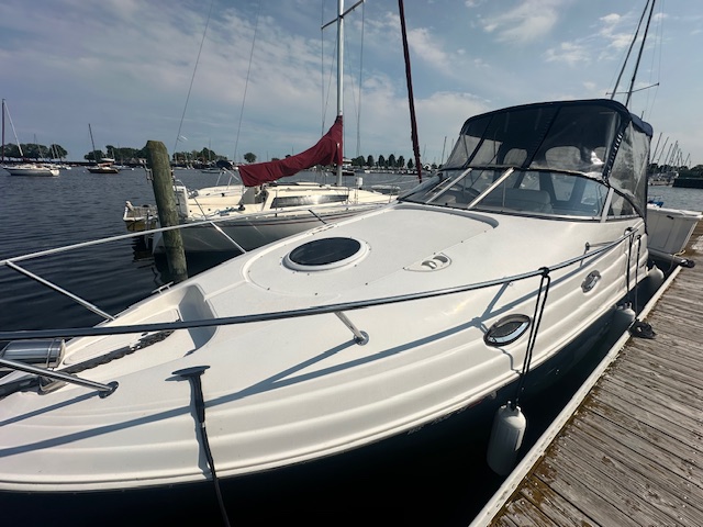 Used 2003 Regal Commodore 2665, 53204 Milwaukee - Boat Trader