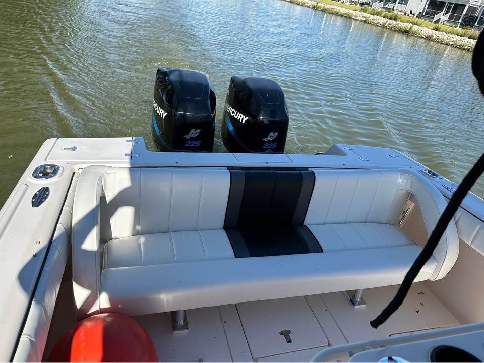 Used 2001 Intrepid 322 Cuddy, 43440 Lakeside-Marblehead - Boat Trader