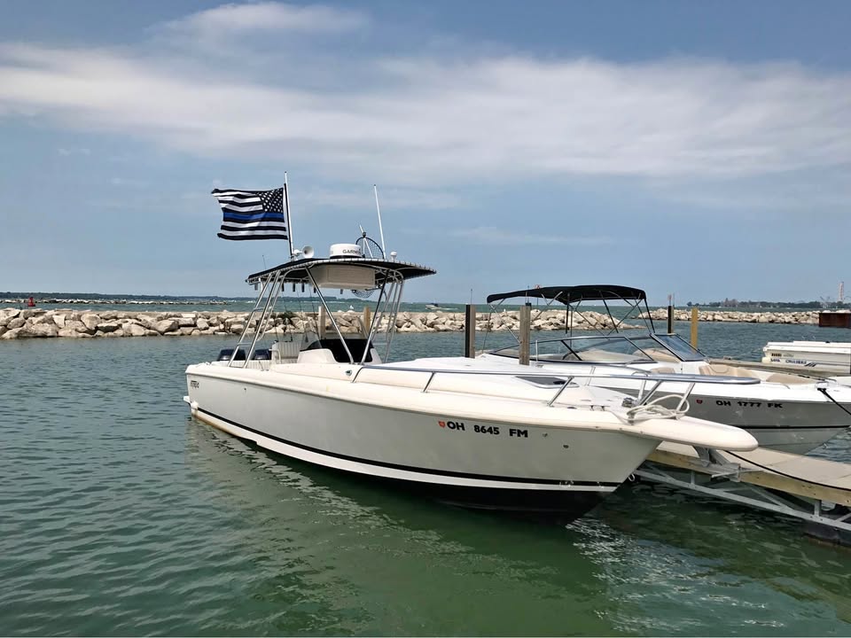 Used 2001 Intrepid 322 Cuddy, 43440 Lakeside-Marblehead - Boat Trader