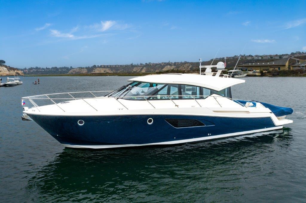 2024 Edgewater 262CX Crossover Dual Console for sale - YachtWorld